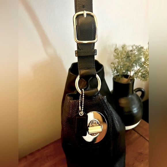 Coach Penelope Hobo Shoulder Bag - Picture 4 of 12